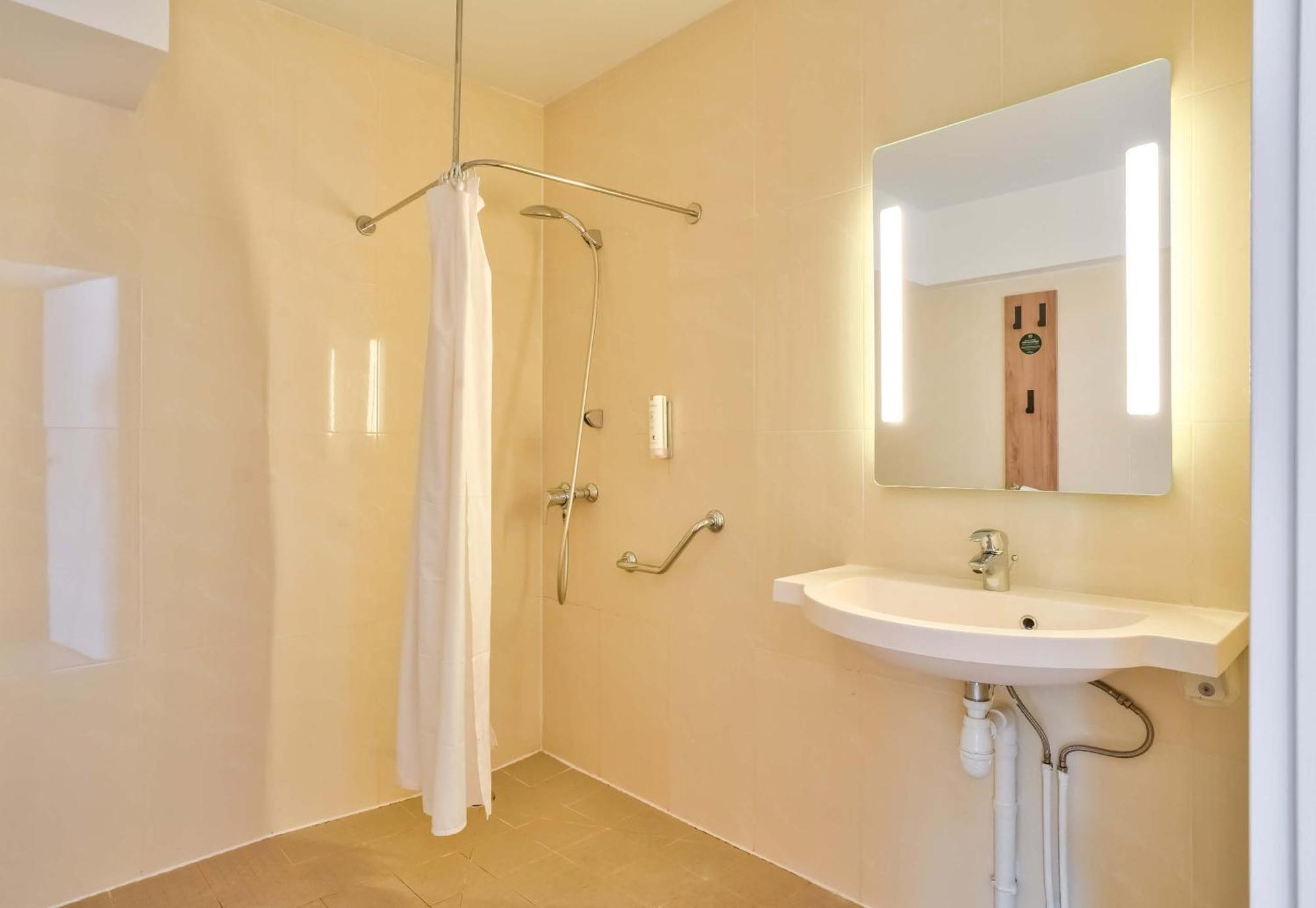 B&B Hotel Paris Malakoff Parc Des Expositions מראה חיצוני תמונה